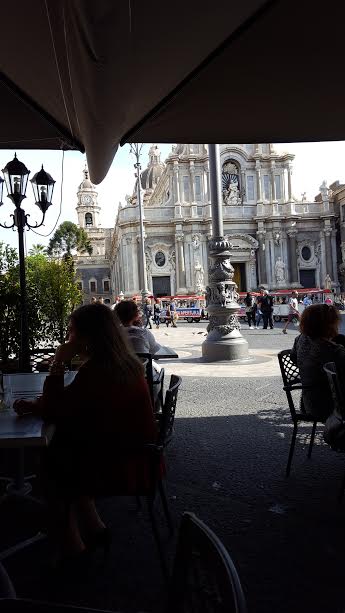 Day trip to Catania, cafe in Elephant Square