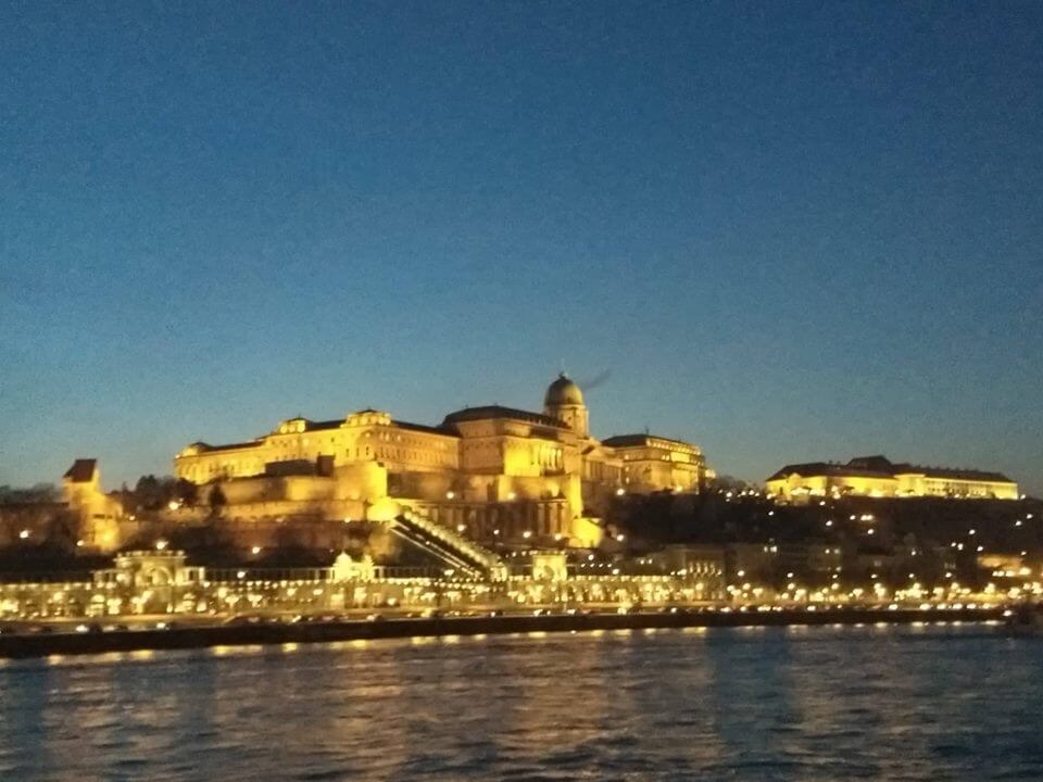 Danube river cruise, Budapest in winter