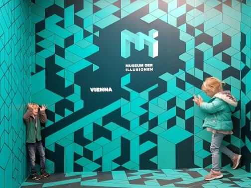 Vienna with kids, Museum of Illusions